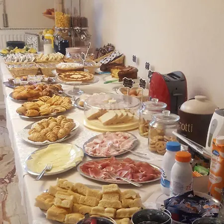Ξενοδοχείο Bruna *