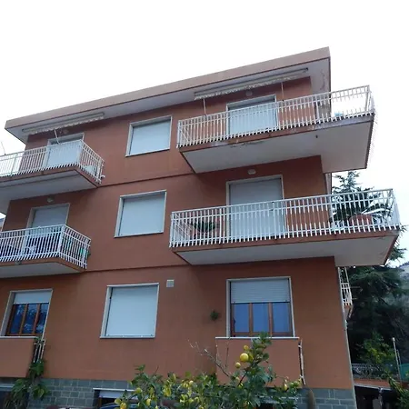 Bruna Hotel *
